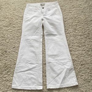 Vintage BCBGeneration Size 26 White 100% Cotton Wide Leg Jeans